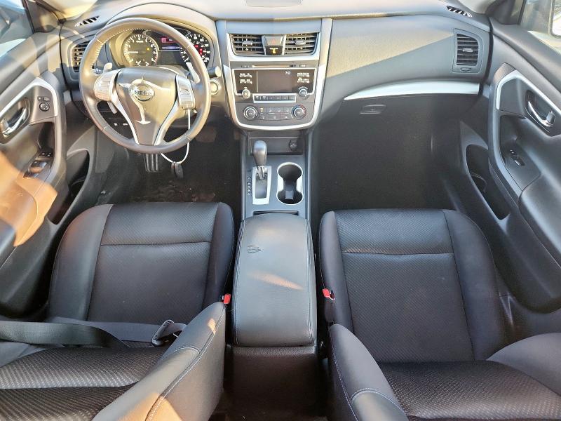 1N4AL3AP3HC293658 - 2017 NISSAN ALTIMA 2.5 WHITE photo 8