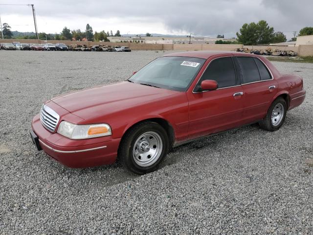 2FAFP73W5WX110668 - 1998 FORD CROWN VICT RED photo 1