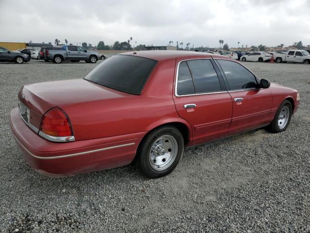 2FAFP73W5WX110668 - 1998 FORD CROWN VICT RED photo 3