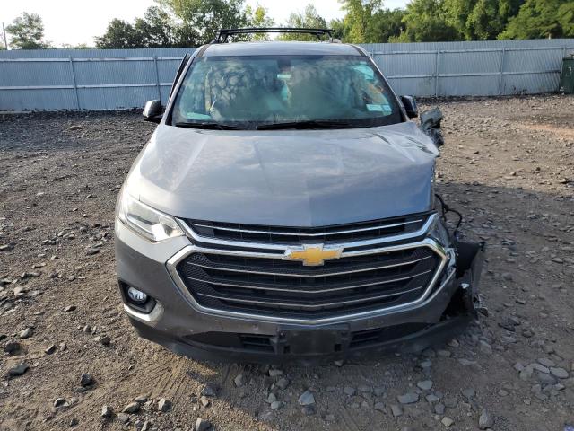 1GNEVHKWXKJ307378 - 2019 CHEVROLET TRAVERSE LT GRAY photo 5