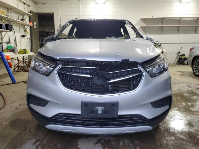 KL4CJASB9HB035144 - 2017 BUICK ENCORE PREFERRED Silber Foto 5