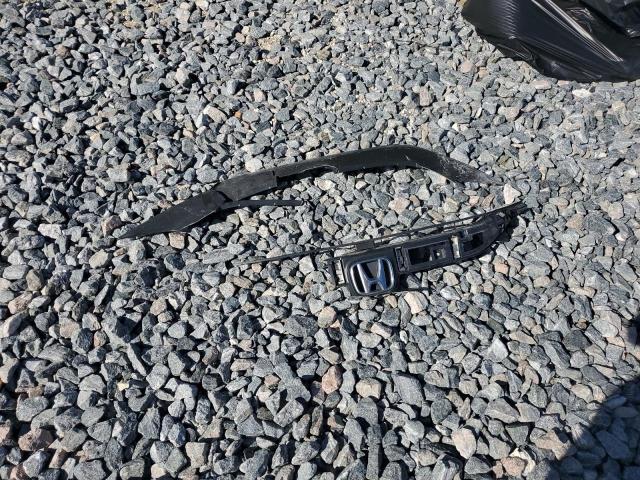 2HGFC2F67JH527010 - 2018 HONDA CIVIC LX RED photo 12