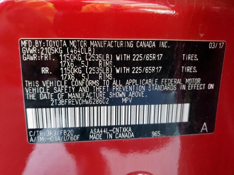 2T3BFREV0HW628602 - 2017 TOYOTA RAV4 LE 红色 照片 13