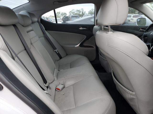 JTHCK262985016920 - 2008 LEXUS IS 250 WHITE photo 10