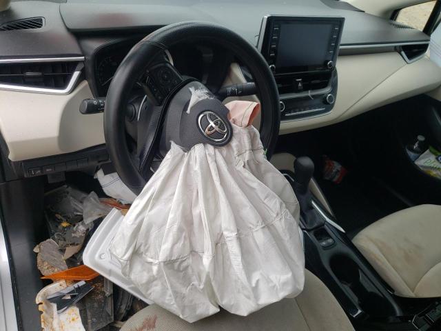 JTDEPMAE1MJ174565 - 2021 TOYOTA COROLLA LE SILVER photo 8