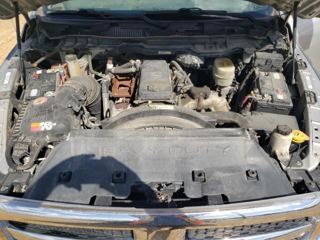 3C7WRTCL3JG331761 - 2018 RAM 3500 Srebrny zdjęcie 11