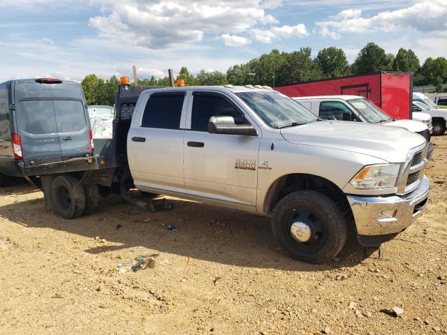 3C7WRTCL3JG331761 - 2018 RAM 3500 Srebrny zdjęcie 4