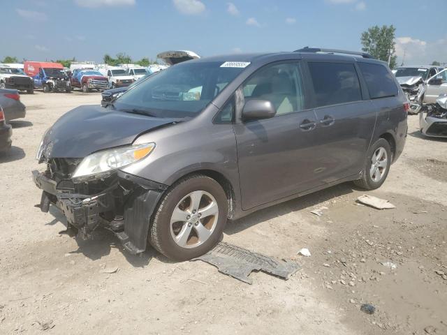 2016 TOYOTA SIENNA LE, 