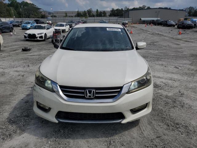 1HGCR2F54FA111205 - 2015 HONDA ACCORD SPORT 白色 照片 5
