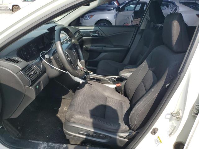 1HGCR2F54FA111205 - 2015 HONDA ACCORD SPORT 白色 照片 7