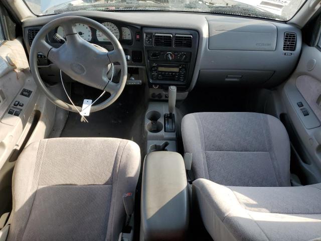 5TESN92N02Z077333 - 2002 TOYOTA TACOMA XTRACAB PRERUNNER ვერცხლისფერი ფოტო 8