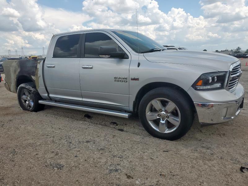 1C6RR6LT1FS581714 - 2015 RAM 1500 SLT SILVER photo 4