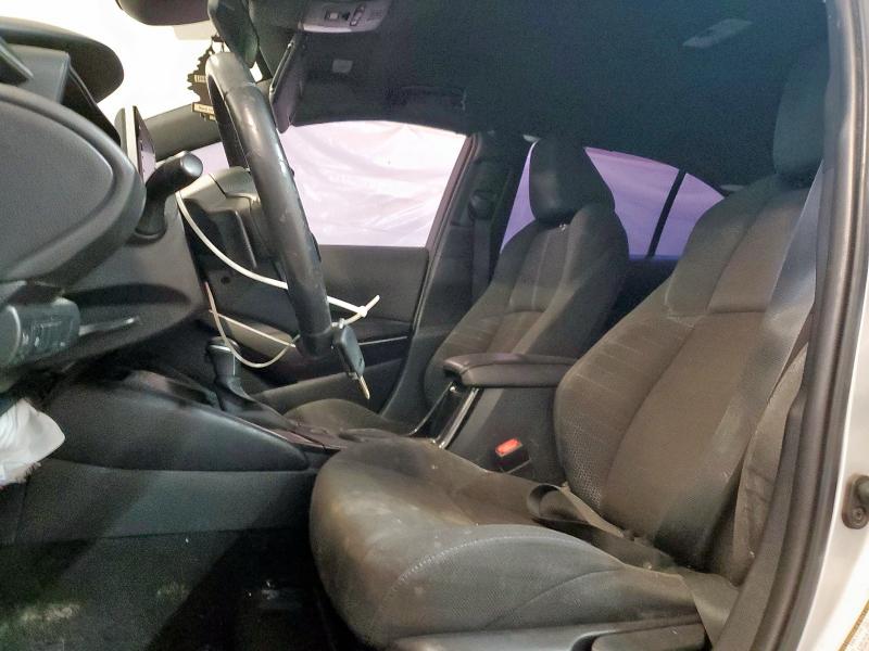 JTDS4RCE3LJ013039 - 2020 TOYOTA COROLLA SE Silber Foto 7