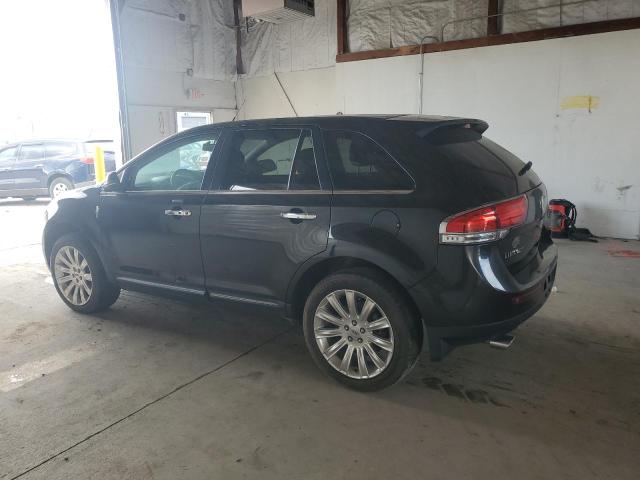 2LMDJ8JK3DBL18096 - 2013 LINCOLN MKX BLACK photo 2