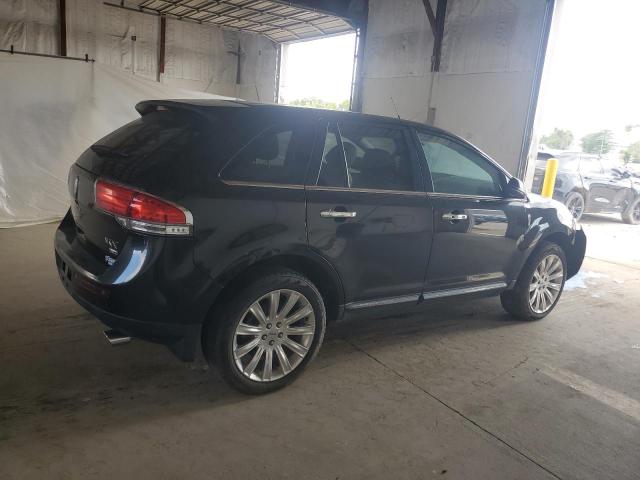 2LMDJ8JK3DBL18096 - 2013 LINCOLN MKX BLACK photo 3