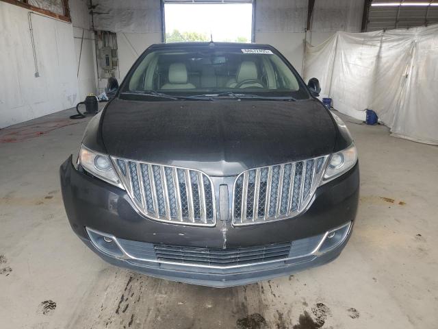 2LMDJ8JK3DBL18096 - 2013 LINCOLN MKX BLACK photo 5