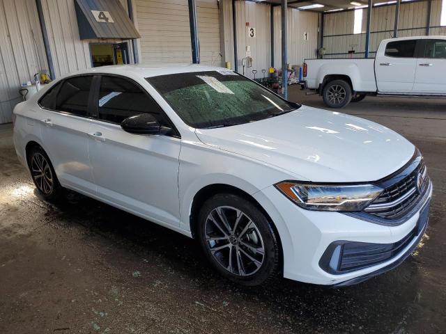 3VWBM7BU2RM056230 - 2024 VOLKSWAGEN JETTA SPORT 白色 照片 4