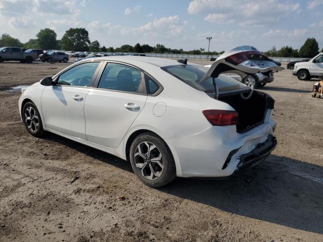 3KPF24AD4KE112419 - 2019 KIA FORTE FE WHITE photo 2