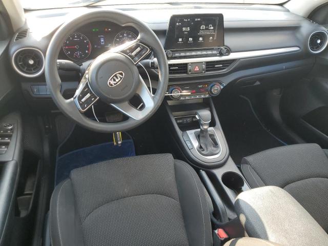 3KPF24AD4KE112419 - 2019 KIA FORTE FE WHITE photo 8