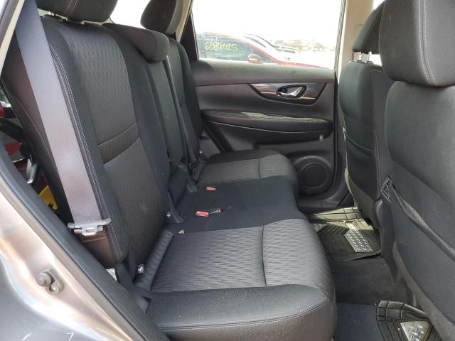 KNMAT2MV2HP511404 - 2017 NISSAN ROGUE S ნაცრისფერი ფოტო 11