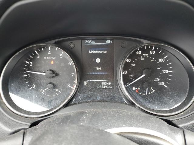 KNMAT2MV2HP511404 - 2017 NISSAN ROGUE S ნაცრისფერი ფოტო 9