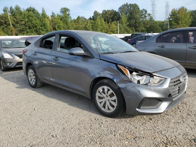 3KPC24A33JE014507 - 2018 HYUNDAI ACCENT SE GRAY photo 4