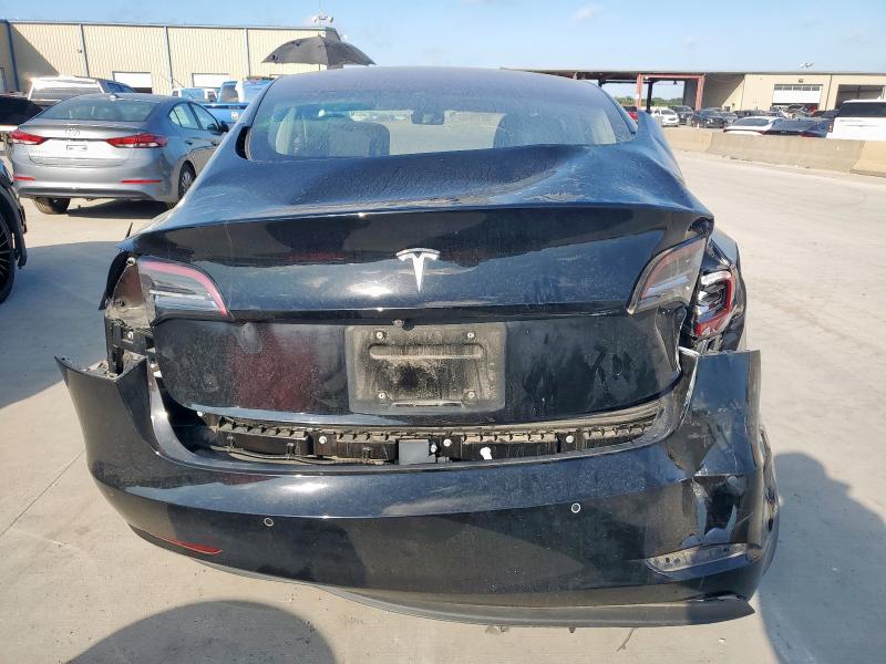 5YJ3E1EA9JF033667 - 2018 TESLA MODEL 3 შავი ფოტო 6