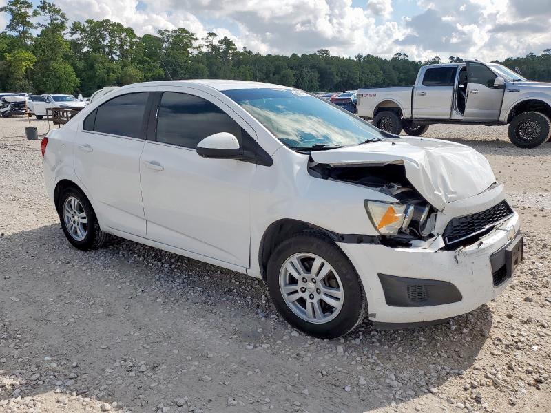 1G1JC5SH5E4101653 - 2014 CHEVROLET SONIC LT თეთრი ფოტო 4