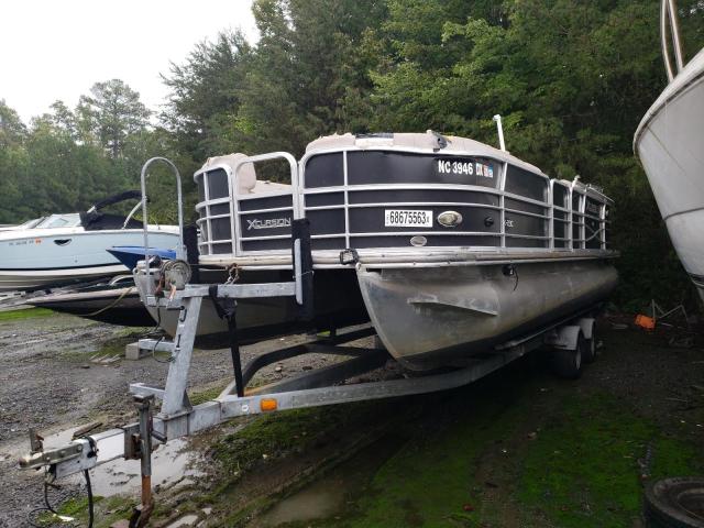 FRUA1136L213 - 2013 XCUR PONTOON BLACK photo 2