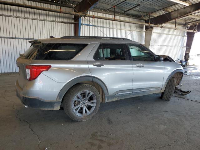 1FMSK8DHXMGC50744 - 2021 FORD EXPLORER XLT SILVER photo 3