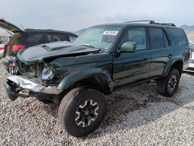 2000 TOYOTA 4RUNNER SR5, 