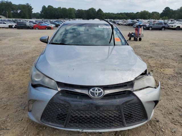4T1BF1FK1GU231655 - 2016 TOYOTA CAMRY LE SILVER photo 5