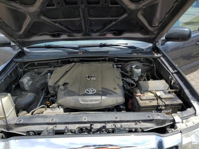 5TFJU4GN2BX010833 - 2011 TOYOTA TACOMA DOUBLE CAB PRERUNNER GRAY photo 11