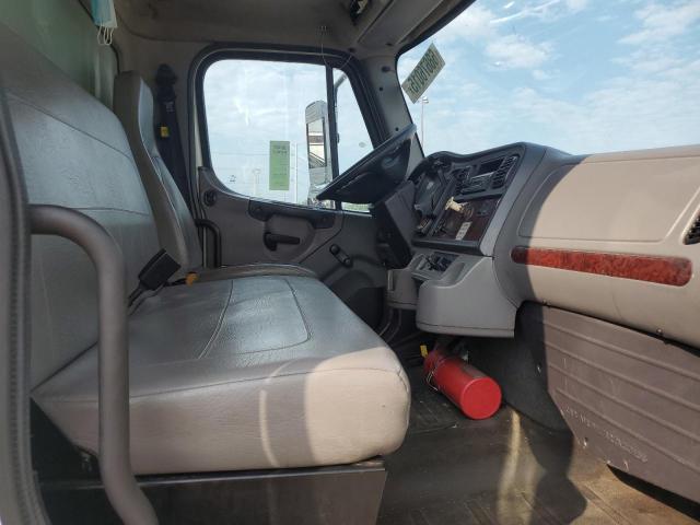 3ALACWDT1DDFE2081 - 2013 FREIGHTLINER M2 106 MEDIUM DUTY WHITE photo 11