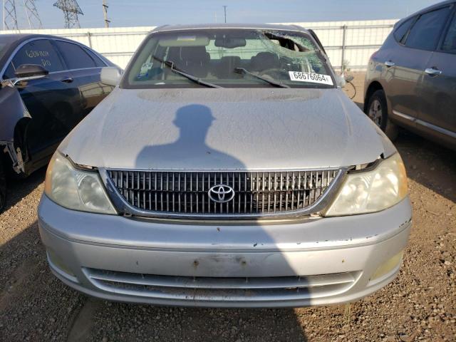 4T1BF28B92U265306 - 2002 TOYOTA AVALON XL SILVER photo 5