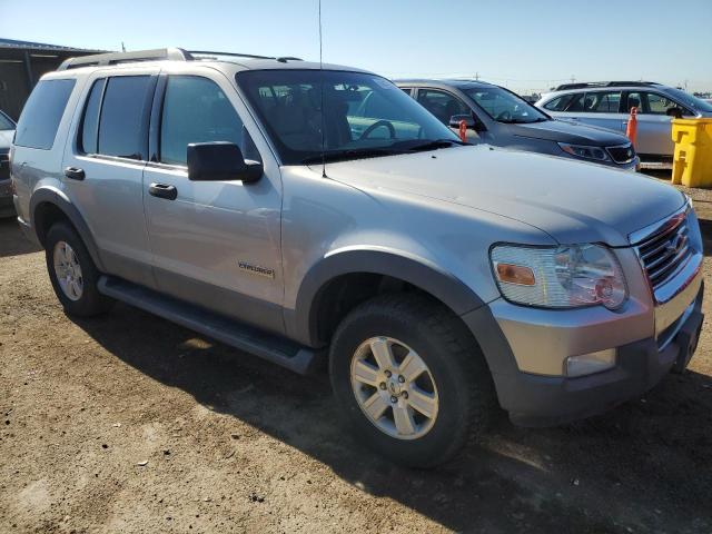 1FMEU73E76UB66975 - 2006 FORD EXPLORER XLT Серебристый фото 4