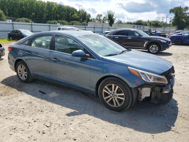 5NPE24AF5HH443477 - 2017 HYUNDAI SONATA SE BLUE photo 4