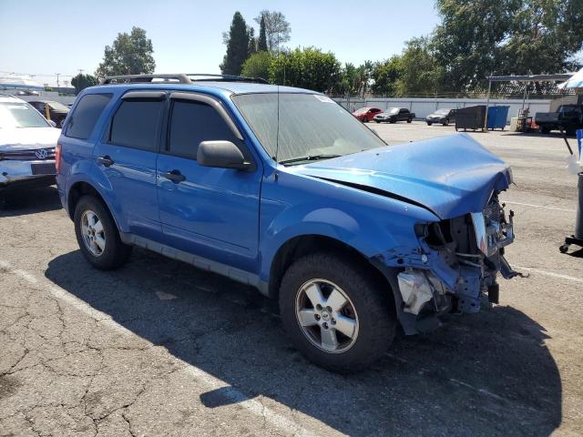 1FMCU0C70CKB25031 - 2012 FORD ESCAPE XLS BLUE photo 4