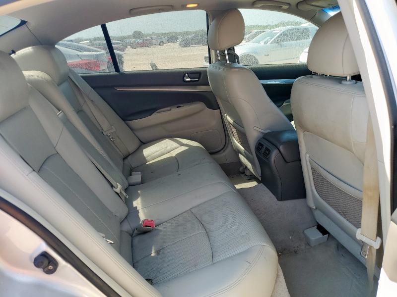 JN1CV6APXBM303217 - 2011 INFINITI G37 BASE 银色 照片 10
