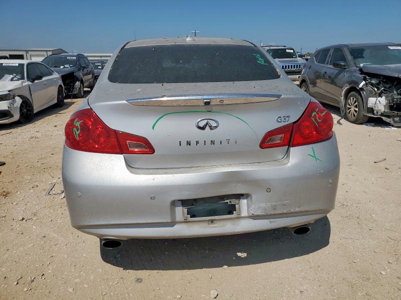 JN1CV6APXBM303217 - 2011 INFINITI G37 BASE 银色 照片 6