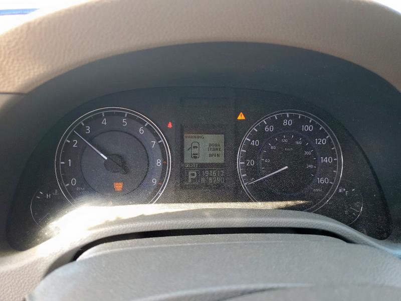 JN1CV6APXBM303217 - 2011 INFINITI G37 BASE 银色 照片 9