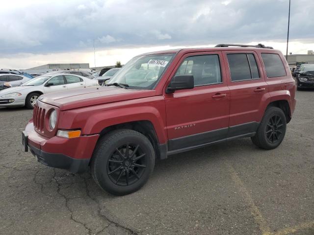 1C4NJRFBXED855420 - 2014 JEEP PATRIOT LATITUDE RED photo 1