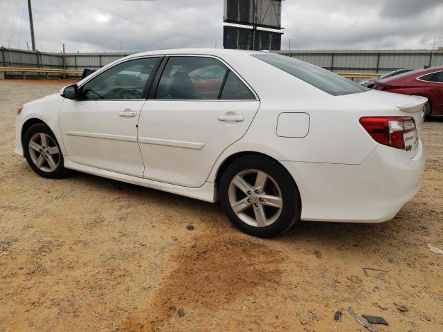 4T1BF1FK5EU804960 - 2014 TOYOTA CAMRY L WHITE photo 2