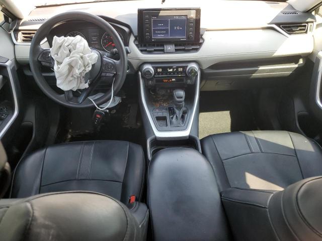 2T3W1RFV1LW073991 - 2020 TOYOTA RAV4 XLE SILVER photo 8