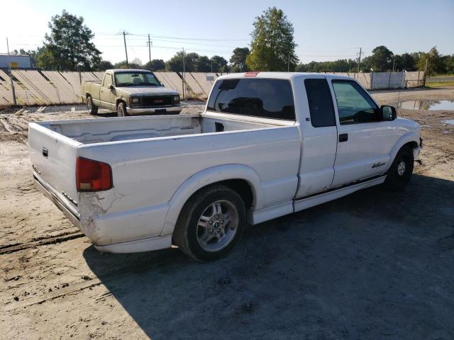 1GCCS19W728180196 - 2002 CHEVROLET S10 PICKUP S10 WHITE photo 3