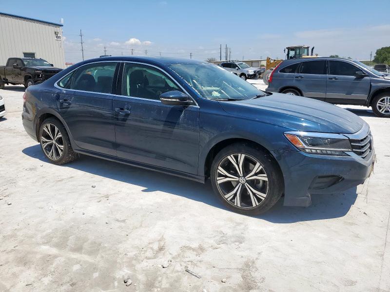 1VWSA7A35MC012377 - 2021 VOLKSWAGEN PASSAT SE BLUE photo 4