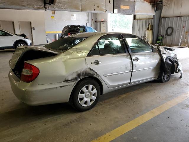 4T1BE32K74U935360 - 2004 TOYOTA CAMRY LE SILVER photo 3