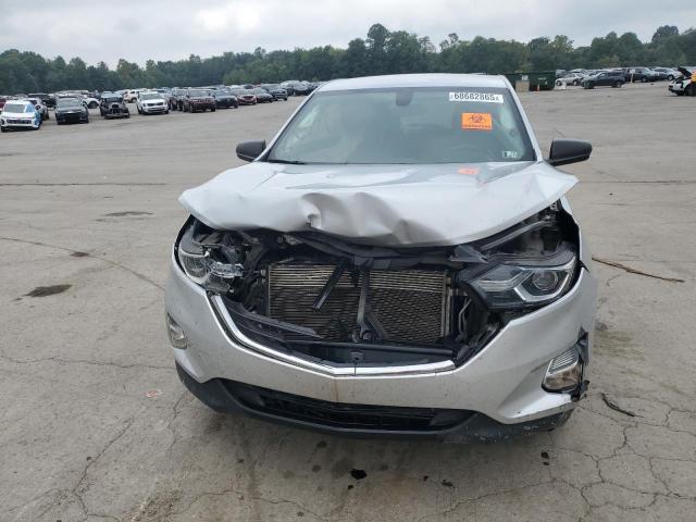 2GNAXHEV8K6227831 - 2019 CHEVROLET EQUINOX LS 银色 照片 5