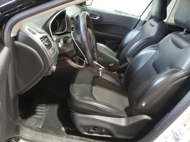 3C4NJDBB4JT117738 - 2018 JEEP COMPASS LATITUDE 白色 照片 7