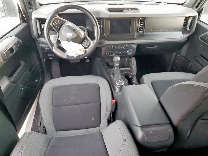 1FMEE5BP5NLB39749 - 2022 FORD BRONCO BASE 白色 照片 8